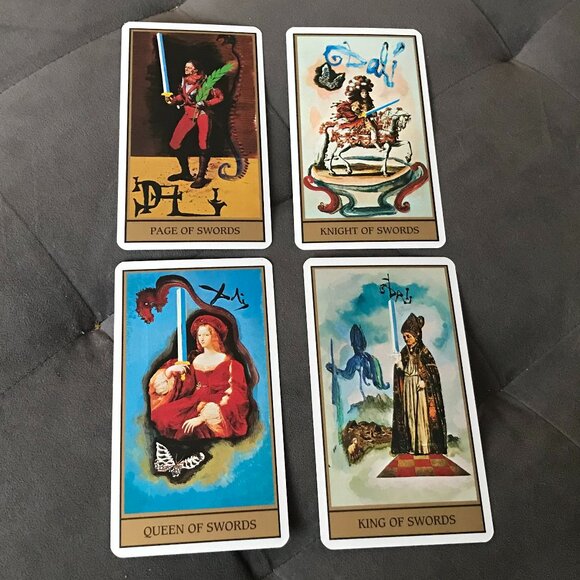 Dali Tarot Universal RARE OOP Beautiful Spectacular - Picture 9 of 13